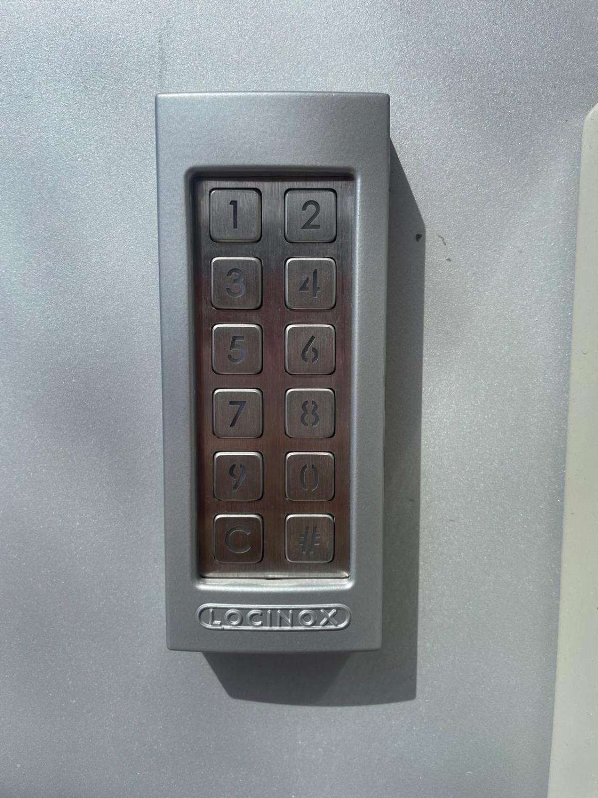 ホテル Best In Hosting Graz - Self Check In エクステリア 写真